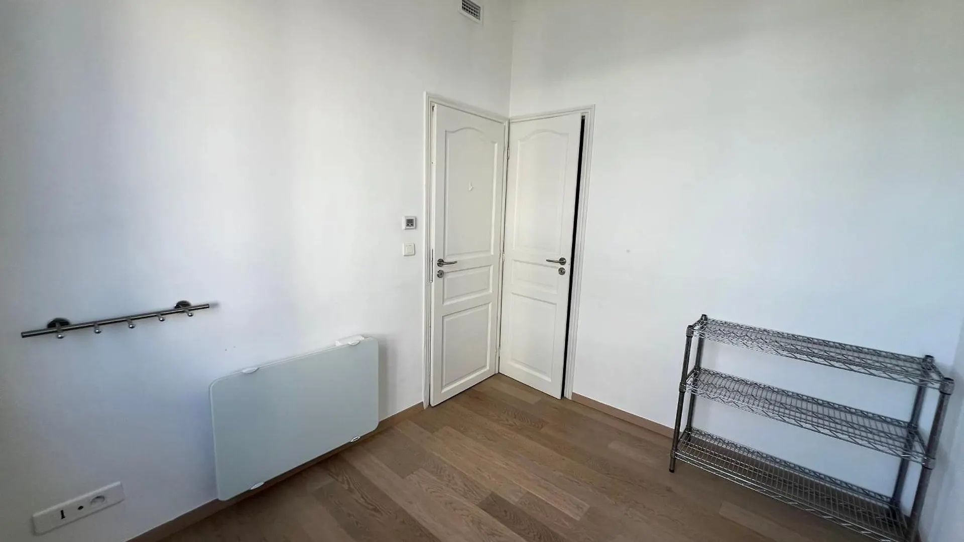 Juan Les Pins 6 People Pool Tennis Apartment Juan-les-Pins