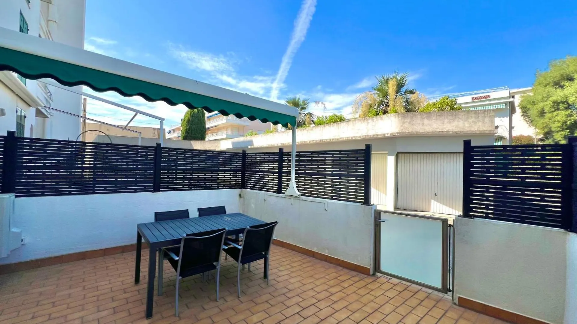 Juan Les Pins 6 People Pool Tennis Apartment Juan-les-Pins